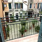 Tranquillo E Confortevole Nella Piu Autentica Apartmán *